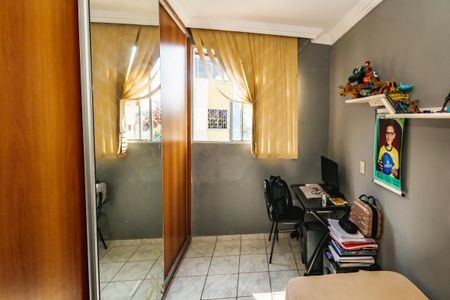 Apartamento à venda com 120m², 4 quartos e 1 vagaQuarto 2