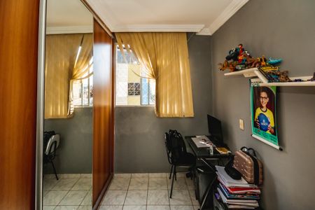 Apartamento à venda com 120m², 4 quartos e 1 vagaQuarto 2