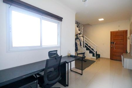 Apartamento à venda com 104m², 2 quartos e 1 vaga Apartamento à venda com 104m², 2 quartos e 1 vagaSala