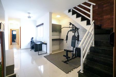 Sala de apartamento para alugar com 2 quartos, 104m² em Santa Maria, Santo André