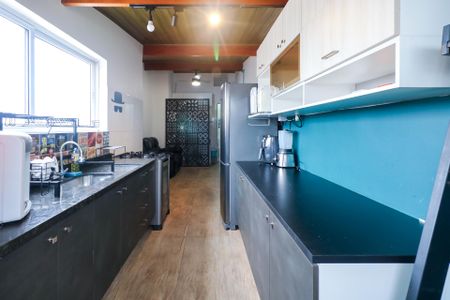 Apartamento à venda com 104m², 2 quartos e 1 vaga Apartamento à venda com 104m², 2 quartos e 1 vagaCobertura