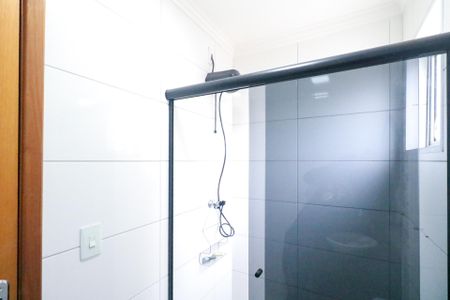 Apartamento à venda com 104m², 2 quartos e 1 vaga Apartamento à venda com 104m², 2 quartos e 1 vagaBanheiro Social