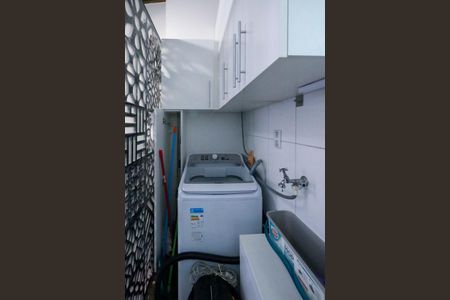 Apartamento à venda com 104m², 2 quartos e 1 vaga Apartamento à venda com 104m², 2 quartos e 1 vagaÁrea de Serviço