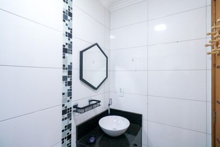 Apartamento à venda com 104m², 2 quartos e 1 vaga Apartamento à venda com 104m², 2 quartos e 1 vagaBanheiro Social