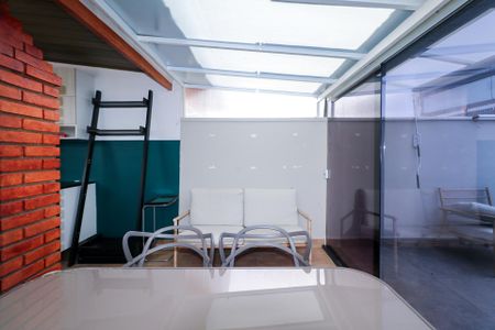 Apartamento à venda com 104m², 2 quartos e 1 vaga Apartamento à venda com 104m², 2 quartos e 1 vagaCozinha