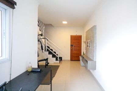 Apartamento à venda com 104m², 2 quartos e 1 vaga Apartamento à venda com 104m², 2 quartos e 1 vagaSala
