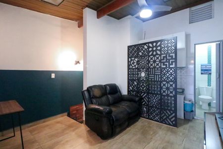 Apartamento à venda com 104m², 2 quartos e 1 vaga Apartamento à venda com 104m², 2 quartos e 1 vagaCobertura