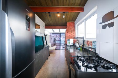 Apartamento à venda com 104m², 2 quartos e 1 vaga Apartamento à venda com 104m², 2 quartos e 1 vagaCozinha
