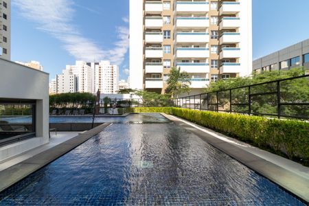 Apartamento à venda com 50m², 1 quarto e 1 vaga Apartamento à venda com 50m², 1 quarto e 1 vagaÁrea comum - Piscina