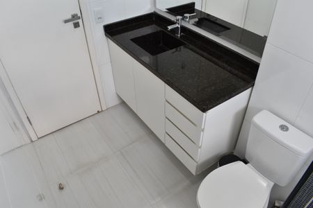 Casa para alugar com 180m², 3 quartos e 7 vagasBanheiro Social