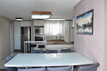 Casa para alugar com 180m², 3 quartos e 7 vagasSala