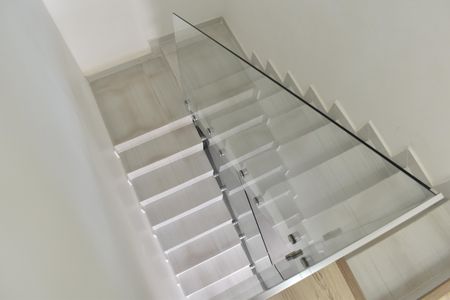 Casa para alugar com 180m², 3 quartos e 7 vagasCorredor/Escadas