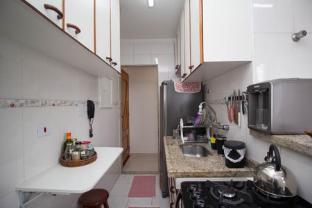 Apartamento à venda com 52m², 2 quartos e 1 vagaCozinha