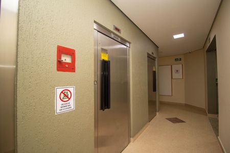 Apartamento à venda com 52m², 2 quartos e 1 vagaHall social