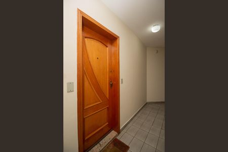 Apartamento à venda com 52m², 2 quartos e 1 vagaHall de entrada