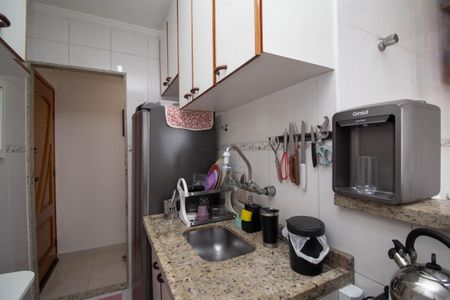 Apartamento à venda com 52m², 2 quartos e 1 vagaCozinha