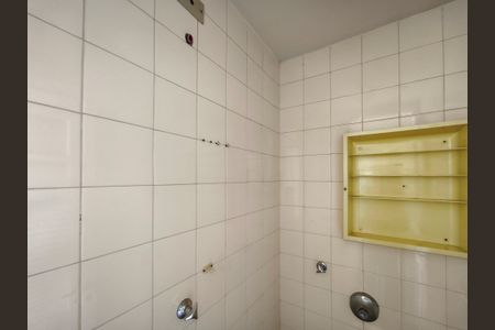 Apartamento à venda com 75m², 2 quartos e 1 vagaBanheiro de serviço