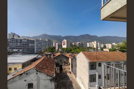 Apartamento à venda com 75m², 2 quartos e 1 vagaVista da Suíte