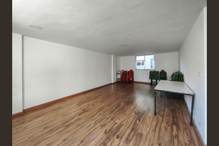 Apartamento à venda com 75m², 2 quartos e 1 vagaÁrea comum - Salão de festas