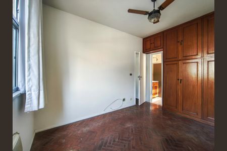 Apartamento à venda com 75m², 2 quartos e 1 vagaSuíte