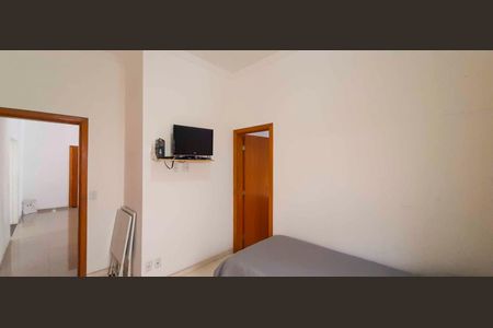 Casa à venda com 318m², 4 quartos e 8 vagas Casa à venda com 318m², 4 quartos e 8 vagasSuíte 3