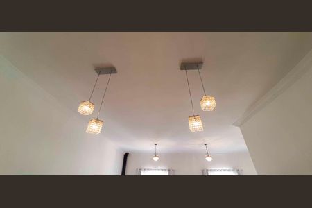 Casa à venda com 318m², 4 quartos e 8 vagas Casa à venda com 318m², 4 quartos e 8 vagasSala de Jantar