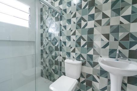 Casa de condomínio à venda com 125m², 2 quartos e 2 vagas Casa de condomínio à venda com 125m², 2 quartos e 2 vagasBanheiro de serviço