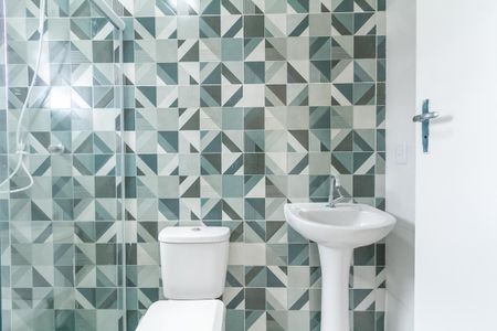 Casa de condomínio à venda com 125m², 2 quartos e 2 vagas Casa de condomínio à venda com 125m², 2 quartos e 2 vagasBanheiro de serviço