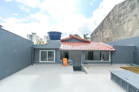 Casa de condomínio à venda com 125m², 2 quartos e 2 vagas Casa de condomínio à venda com 125m², 2 quartos e 2 vagasVista do Quarto de Serviço