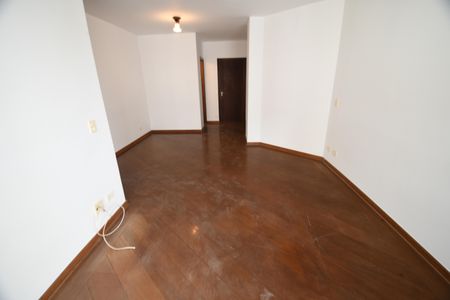 Apartamento para alugar com 110m², 3 quartos e 2 vagasSala