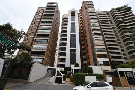 Apartamento para alugar com 110m², 3 quartos e 2 vagasFachada do Prédio