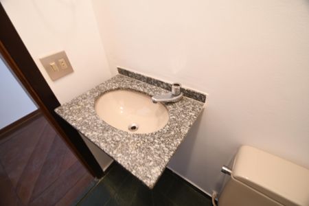 Apartamento para alugar com 110m², 3 quartos e 2 vagasLavabo