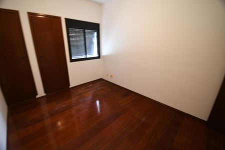Apartamento para alugar com 110m², 3 quartos e 2 vagasQuarto 2