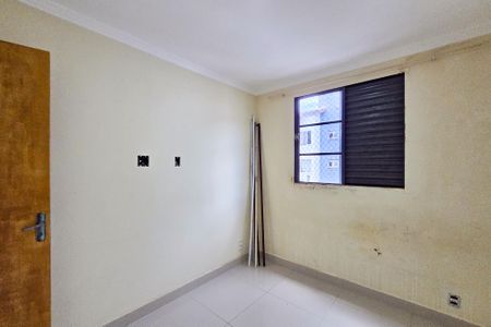 Quarto 2 de apartamento para alugar com 2 quartos, 44m² em Montanhão, São Bernardo do Campo