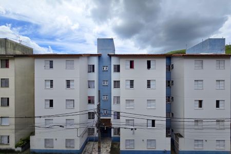 Vista - Sala de apartamento para alugar com 2 quartos, 44m² em Montanhão, São Bernardo do Campo