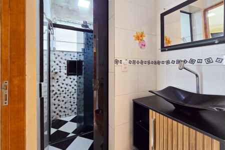 Apartamento para alugar com 44m², 2 quartos e 1 vaga Apartamento para alugar com 44m², 2 quartos e 1 vagaBanheiro Social