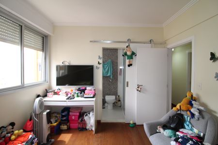 Apartamento à venda com 70m², 3 quartos e 1 vagaSuíte