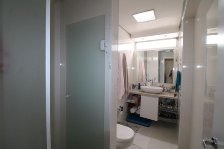 Apartamento à venda com 70m², 3 quartos e 1 vagaBanheiro