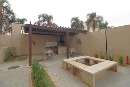 Apartamento à venda com 37m², 2 quartos e sem vagaÁrea comum