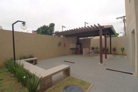 Apartamento à venda com 37m², 2 quartos e sem vagaÁrea comum