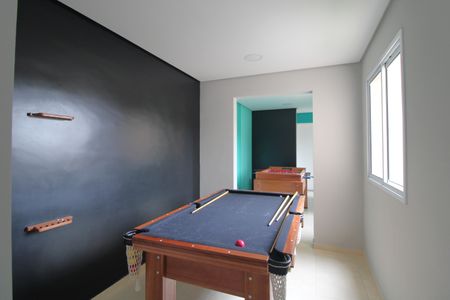 Apartamento à venda com 37m², 2 quartos e sem vagaÁrea comum