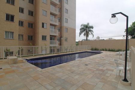 Apartamento à venda com 37m², 2 quartos e sem vagaÁrea comum