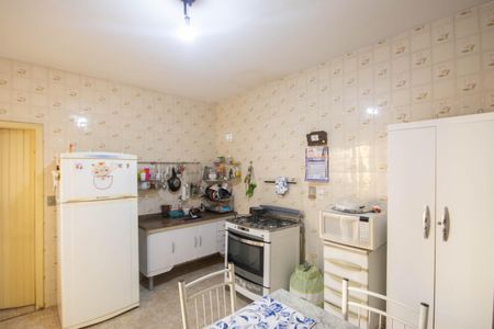 Casa à venda com 130m², 4 quartos e sem vaga Casa à venda com 130m², 4 quartos e sem vagaCozinha 1