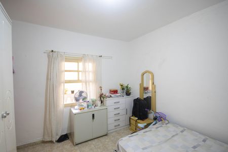 Casa à venda com 130m², 4 quartos e sem vaga Casa à venda com 130m², 4 quartos e sem vagaSuíte