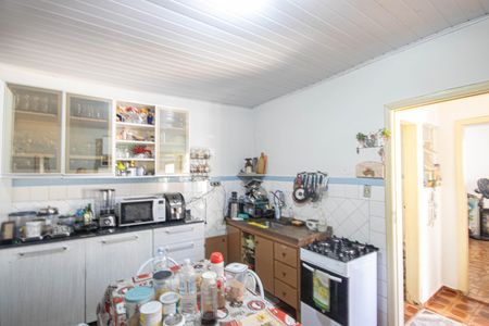 Casa à venda com 130m², 4 quartos e sem vaga Casa à venda com 130m², 4 quartos e sem vagaCozinha 2