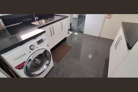 Apartamento para alugar com 240m², 4 quartos e 4 vagasÁrea de Serviço