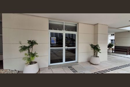 Apartamento para alugar com 240m², 4 quartos e 4 vagasFachada