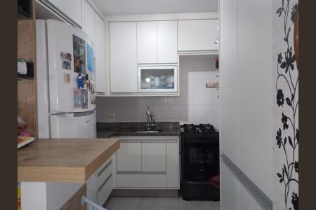 Casa de condomínio à venda com 80m², 3 quartos e 2 vagasCozinha