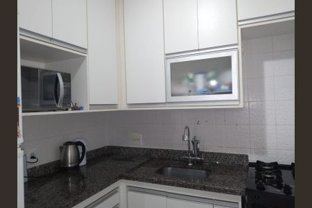 Casa de condomínio à venda com 80m², 3 quartos e 2 vagasCozinha