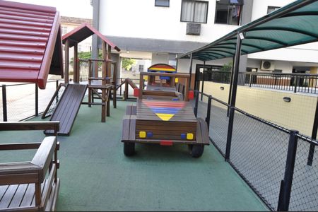 Apartamento à venda com 88m², 2 quartos e 1 vagaÁrea comum